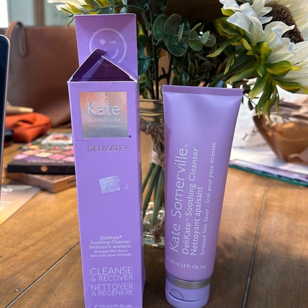Kate Somerville DeliKate Soothing Cleanser